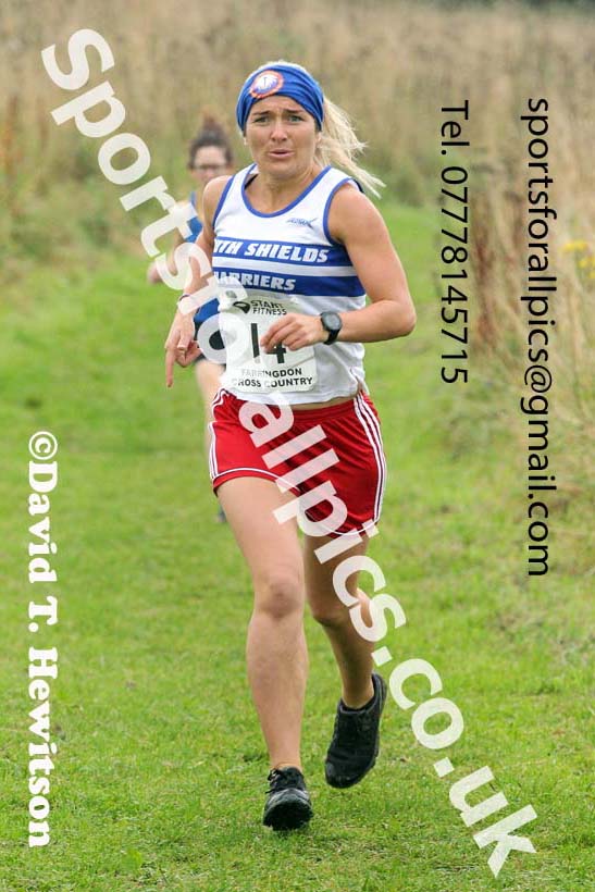 Senior Womens relay, 2021 Farringdon Open Cross Country, Sunderland . Photo: David T. Hewitson/Sports for All Pics
